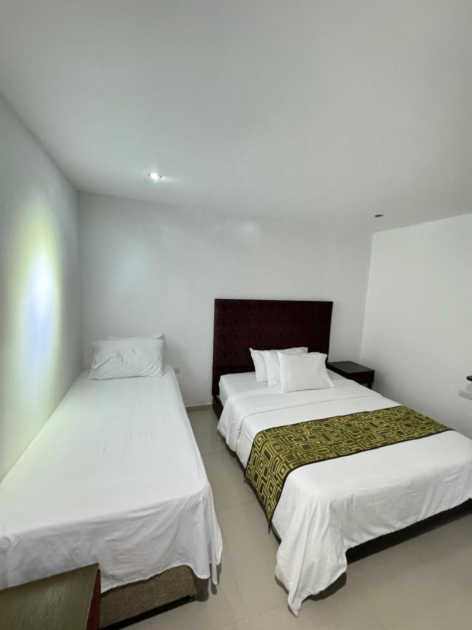 Hotel Ipanema Meridian Неива Екстериор снимка