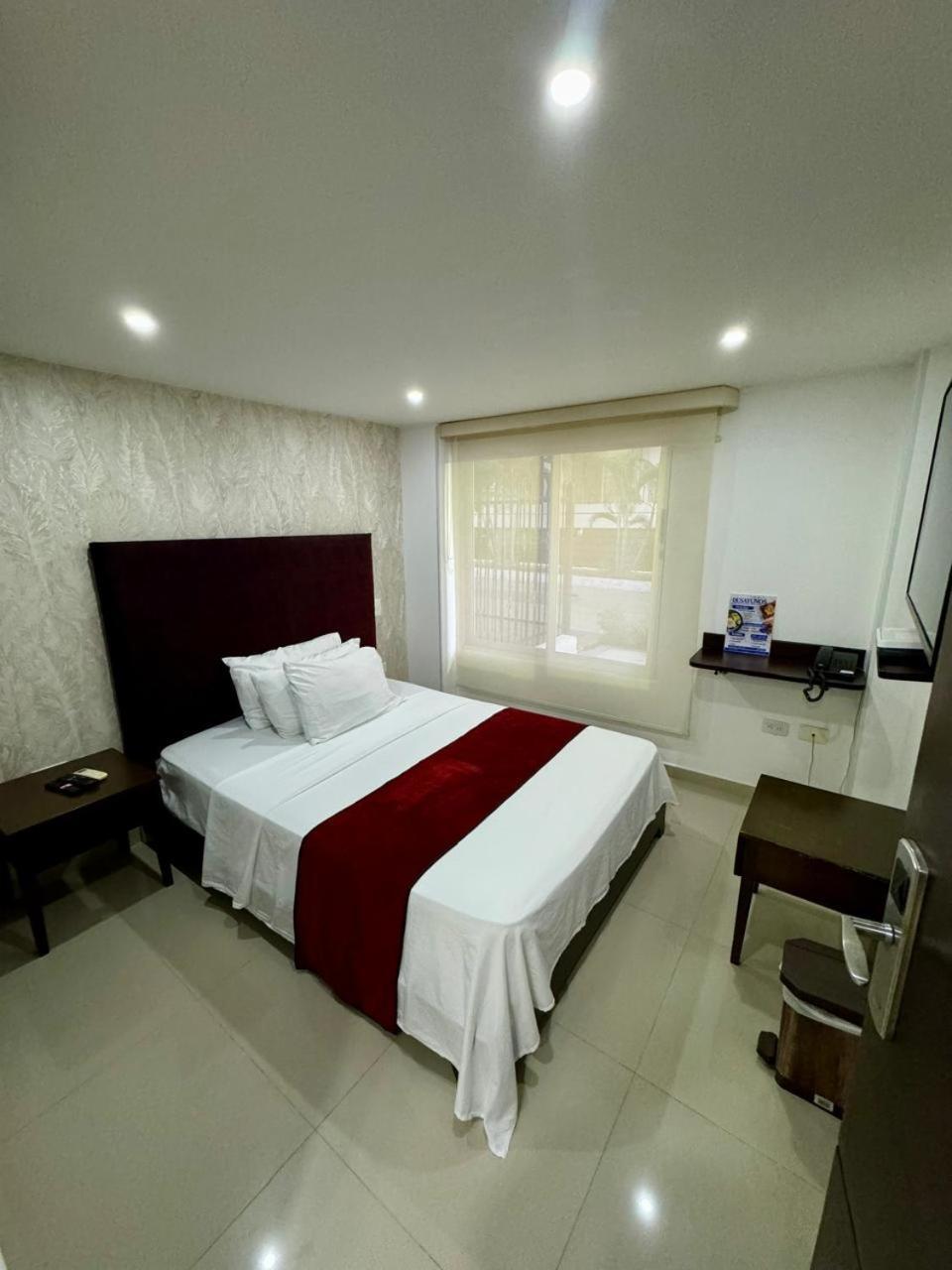 Hotel Ipanema Meridian Неива Екстериор снимка